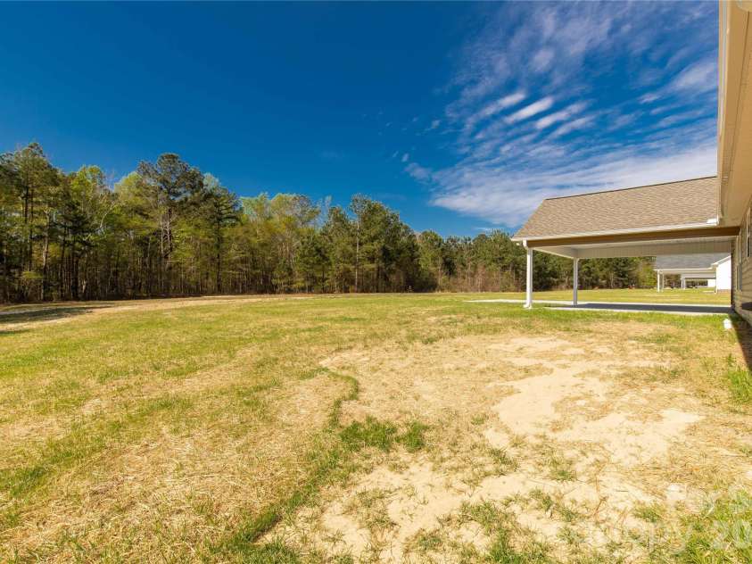 6270 Kershaw Camden Highway, Kershaw, SC 29067.  MLS# CAR4344124, YatesRealty ID 8816. 