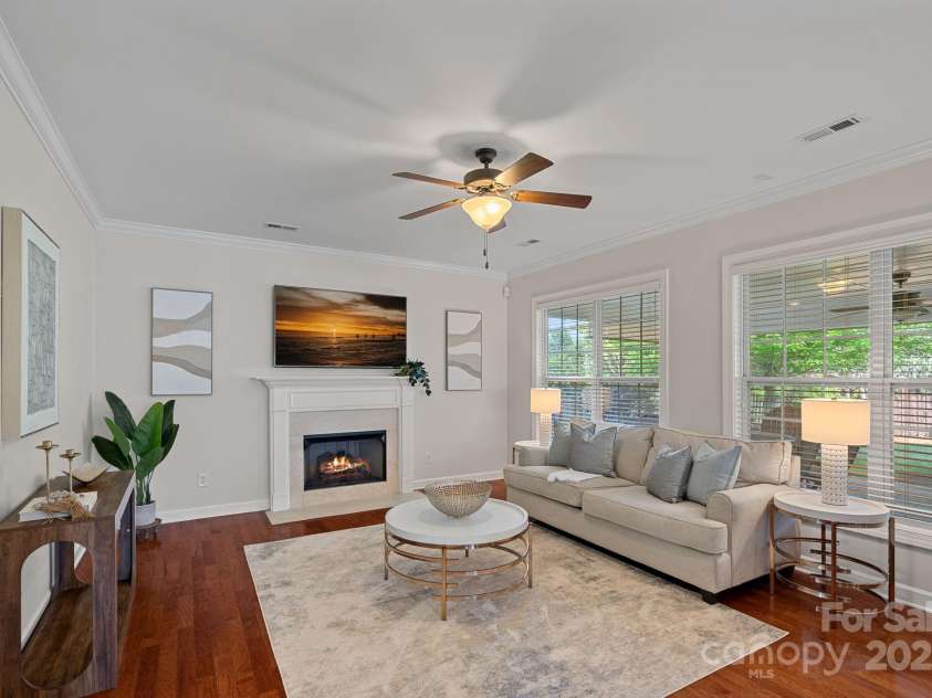 642 Vega Street, Concord, NC 28027.  MLS# CAR4248597, YatesRealty ID 8816. Cozy Family Room with Gas Fireplace