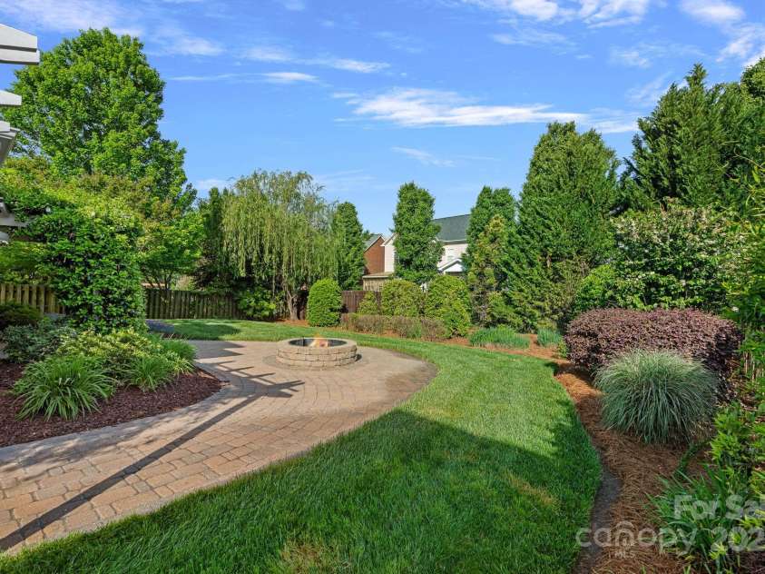 642 Vega Street, Concord, NC 28027.  MLS# CAR4248597, YatesRealty ID 8816. Expertly designed landscaping for year-round beauty