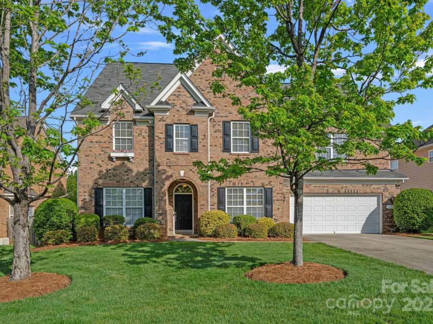 642 Vega Street, Concord, NC 28027.  MLS# CAR4248597, YatesRealty ID 8816. Welcome Home!