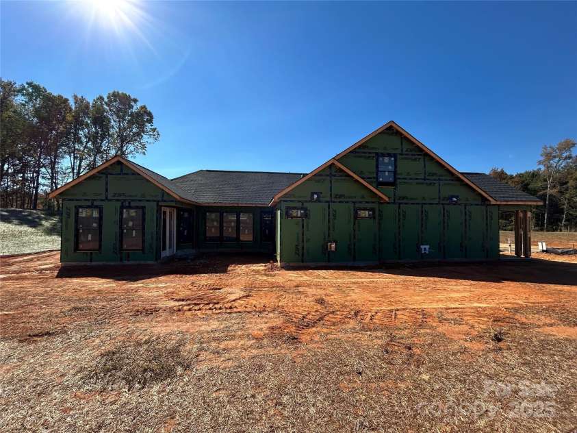 7407 Purple Martin Way, Mint Hill, NC 28227.  MLS# CAR4283883, YatesRealty ID 8818. 
