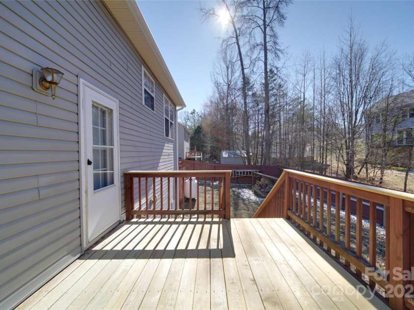115 Scotch Irish Lane, Troutman, NC 28166.  MLS# CAR4223463, YatesRealty ID 8819. 