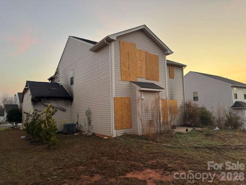 116 Abel Peterson Drive, Mount Holly, NC 28120.  MLS# CAR4363782, YatesRealty ID 8819. 