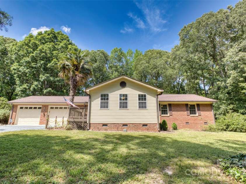 3116 Old Montgomery Place Road, Monroe, NC 28112.  MLS# CAR4253558, YatesRealty ID 882. 