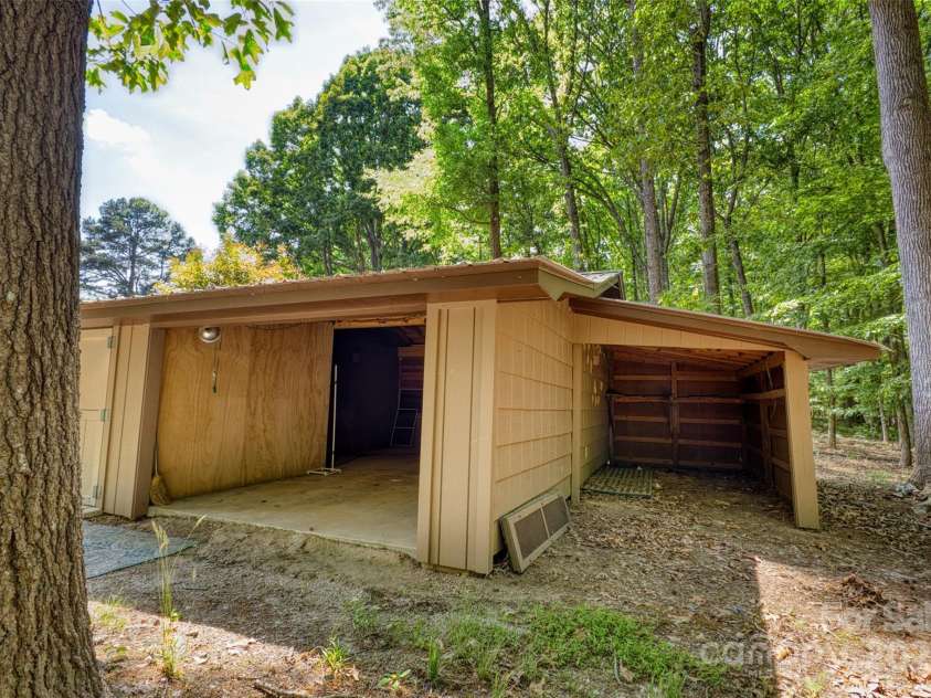 3116 Old Montgomery Place Road, Monroe, NC 28112.  MLS# CAR4253558, YatesRealty ID 882. 