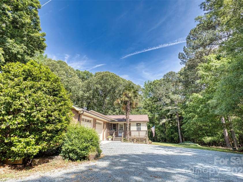 3116 Old Montgomery Place Road, Monroe, NC 28112.  MLS# CAR4253558, YatesRealty ID 882. 