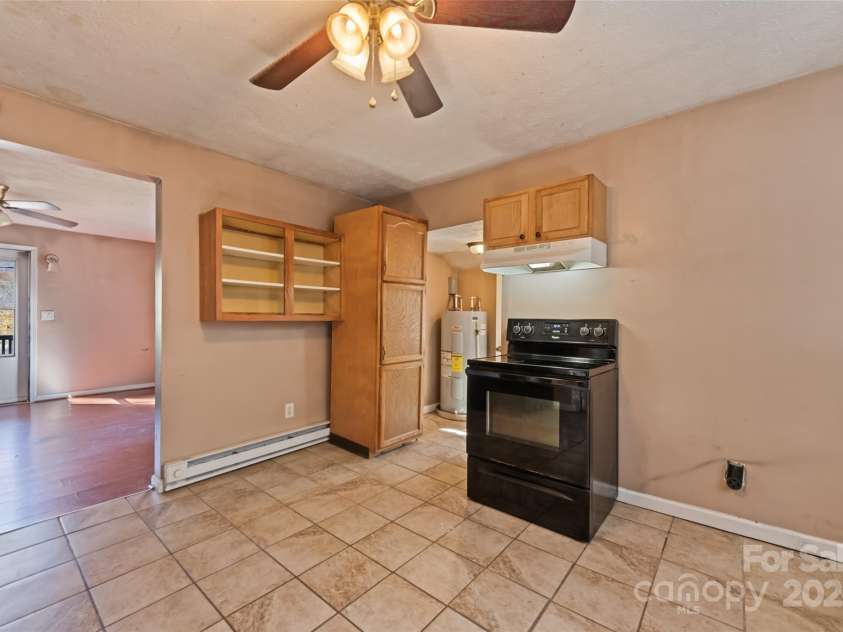 8063 Carolina Boulevard, Clyde, NC 28721.  MLS# CAR4319267, YatesRealty ID 882. 