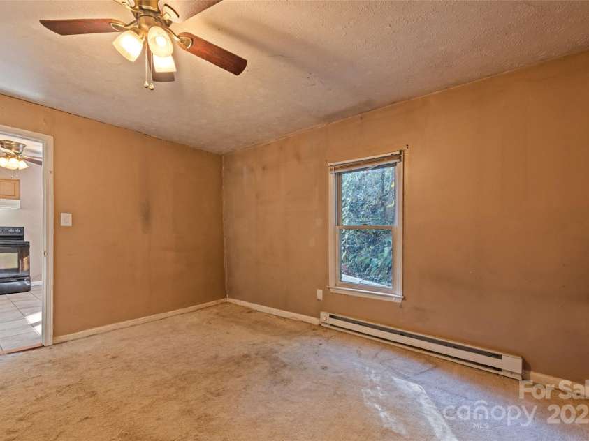 8063 Carolina Boulevard, Clyde, NC 28721.  MLS# CAR4319267, YatesRealty ID 882. 