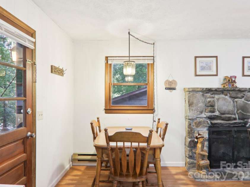 45 Sassafras Lane, Maggie Valley, NC 28751.  MLS# CAR4172420, YatesRealty ID 8820. 