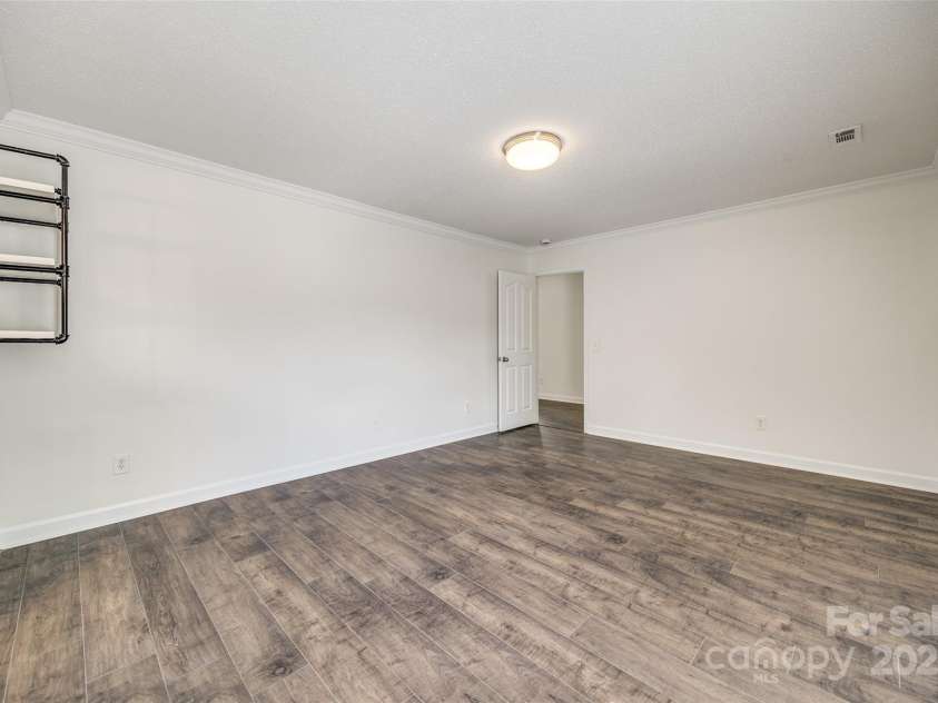 1526 Tuckers Glenn Drive, Rock Hill, SC 29732.  MLS# CAR4249739, YatesRealty ID 8824. 