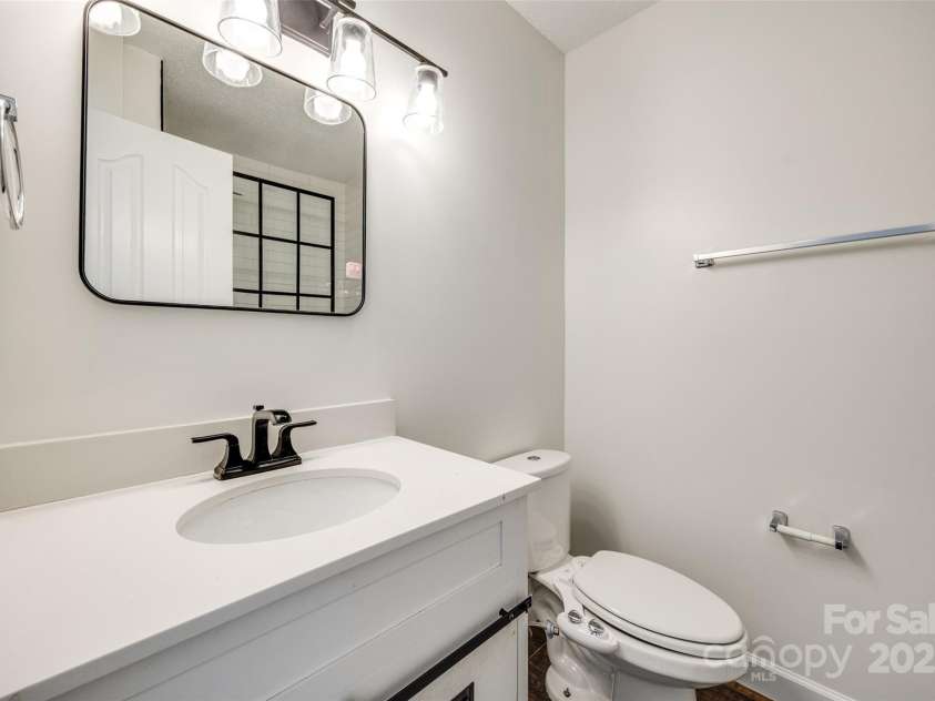 1526 Tuckers Glenn Drive, Rock Hill, SC 29732.  MLS# CAR4249739, YatesRealty ID 8824. 