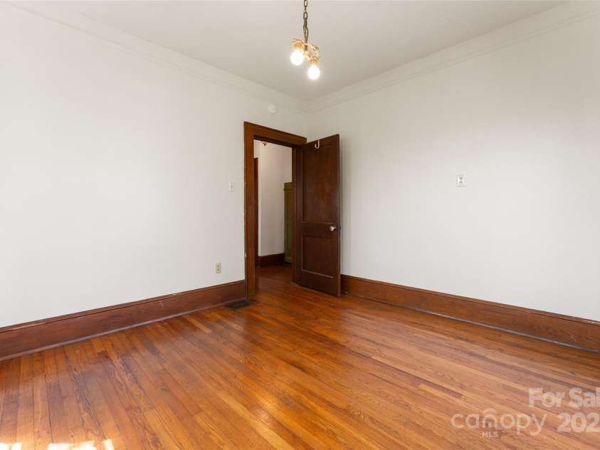 296 Anderson Street, Mars Hill, NC 28754.  MLS# CAR4251148, YatesRealty ID 8825. 