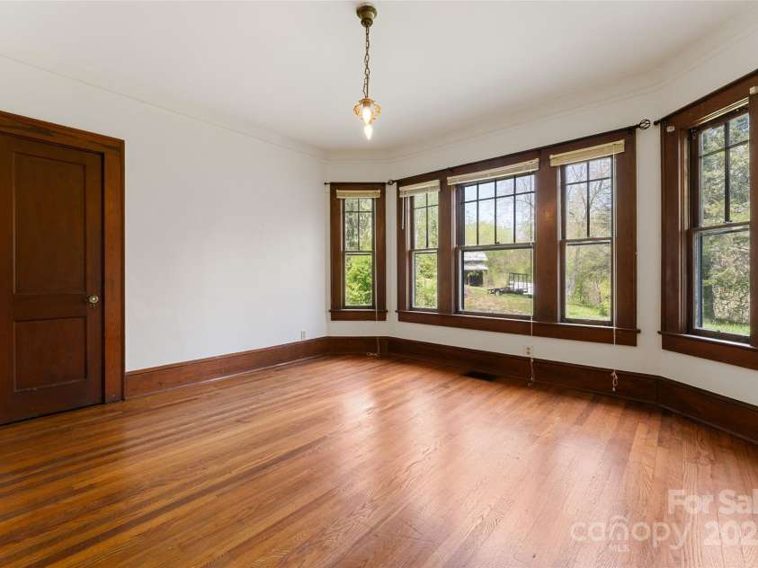 296 Anderson Street, Mars Hill, NC 28754.  MLS# CAR4251148, YatesRealty ID 8825. 