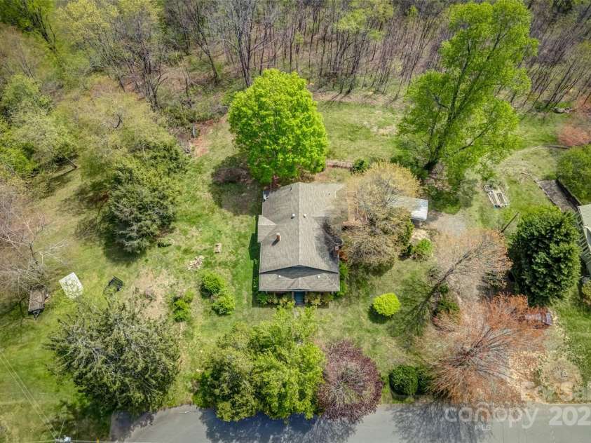 296 Anderson Street, Mars Hill, NC 28754.  MLS# CAR4251148, YatesRealty ID 8825. 