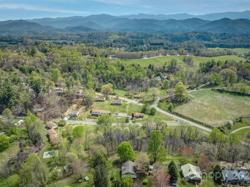 296 Anderson Street, Mars Hill, NC 28754.  MLS# CAR4251148, YatesRealty ID 8825. 