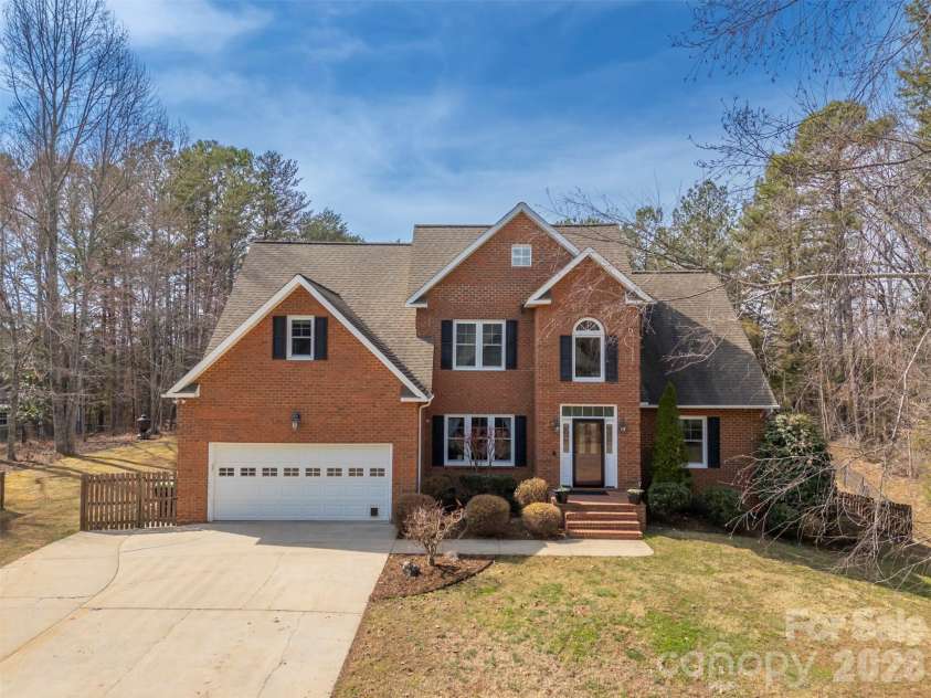 391 Chisholm Trail, Rutherfordton, NC 28139.  MLS# CAR4353780, YatesRealty ID 8825. 