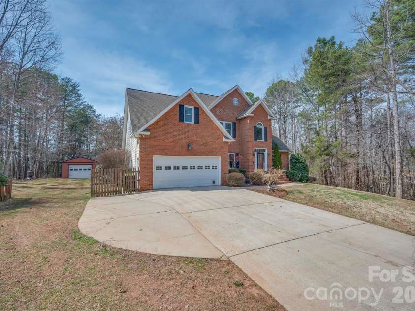391 Chisholm Trail, Rutherfordton, NC 28139.  MLS# CAR4353780, YatesRealty ID 8825. 