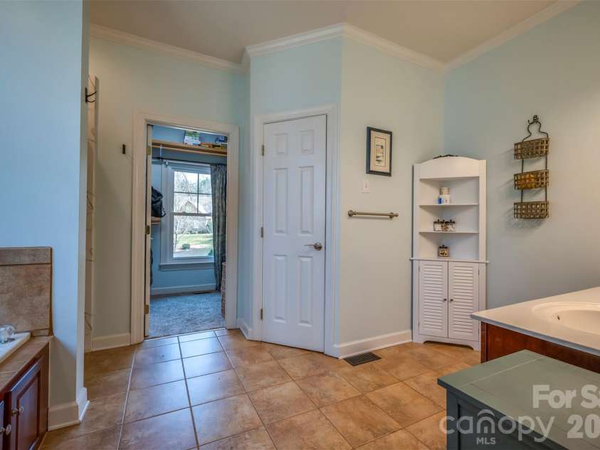 391 Chisholm Trail, Rutherfordton, NC 28139.  MLS# CAR4353780, YatesRealty ID 8825. 