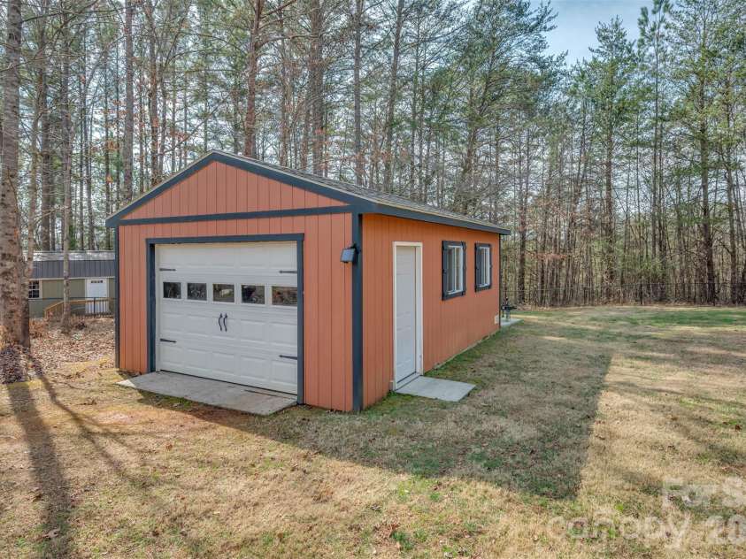 391 Chisholm Trail, Rutherfordton, NC 28139.  MLS# CAR4353780, YatesRealty ID 8825. 