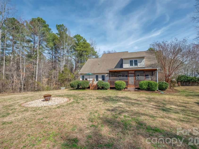 391 Chisholm Trail, Rutherfordton, NC 28139.  MLS# CAR4353780, YatesRealty ID 8825. 