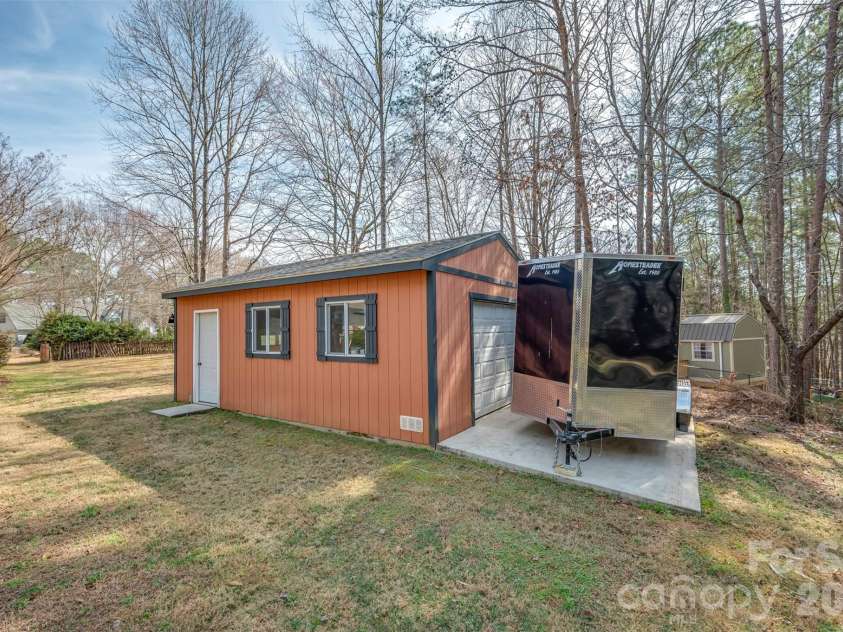 391 Chisholm Trail, Rutherfordton, NC 28139.  MLS# CAR4353780, YatesRealty ID 8825. 