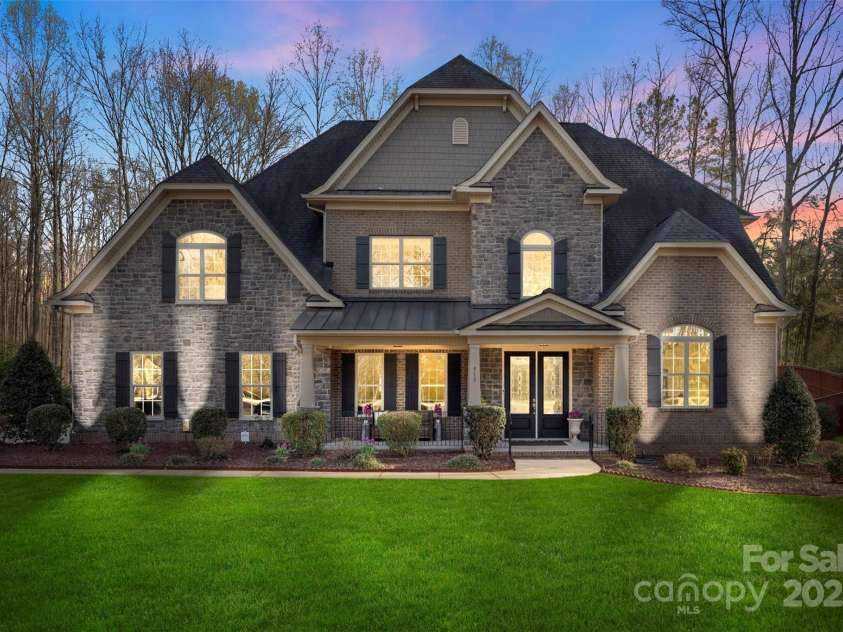 518 May Green Drive, Clover, SC 29710.  MLS# CAR4234722, YatesRealty ID 8826. 