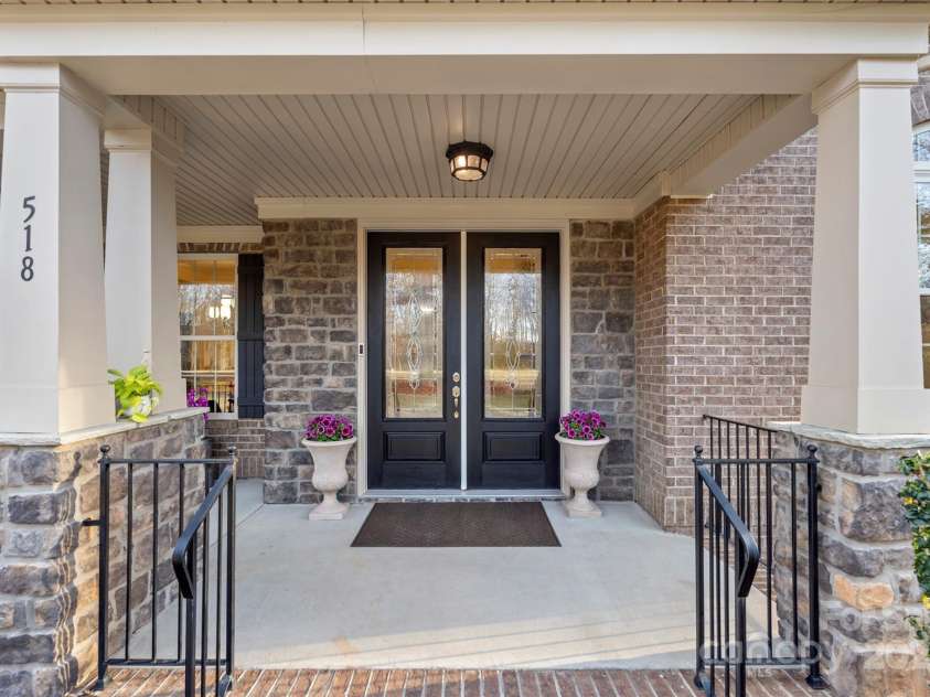 518 May Green Drive, Clover, SC 29710.  MLS# CAR4234722, YatesRealty ID 8826. 