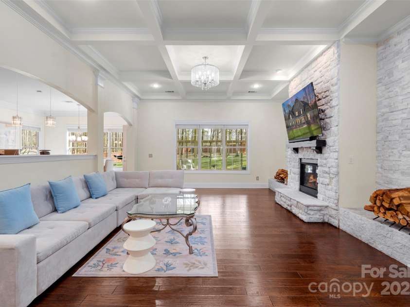 518 May Green Drive, Clover, SC 29710.  MLS# CAR4234722, YatesRealty ID 8826. 