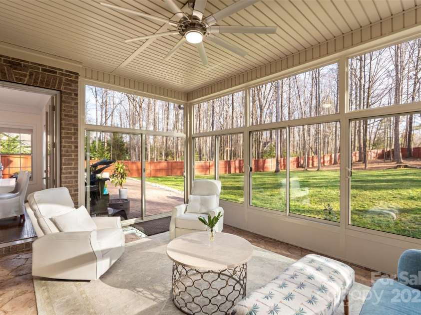 518 May Green Drive, Clover, SC 29710.  MLS# CAR4234722, YatesRealty ID 8826. 