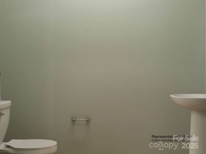 2807 Morning Song Way, Lancaster, SC 29720.  MLS# CAR4244598, YatesRealty ID 8827. Powder Bath