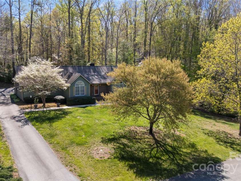 151 Canaan Drive, Candler, NC 28715.  MLS# CAR4248750, YatesRealty ID 8828. 