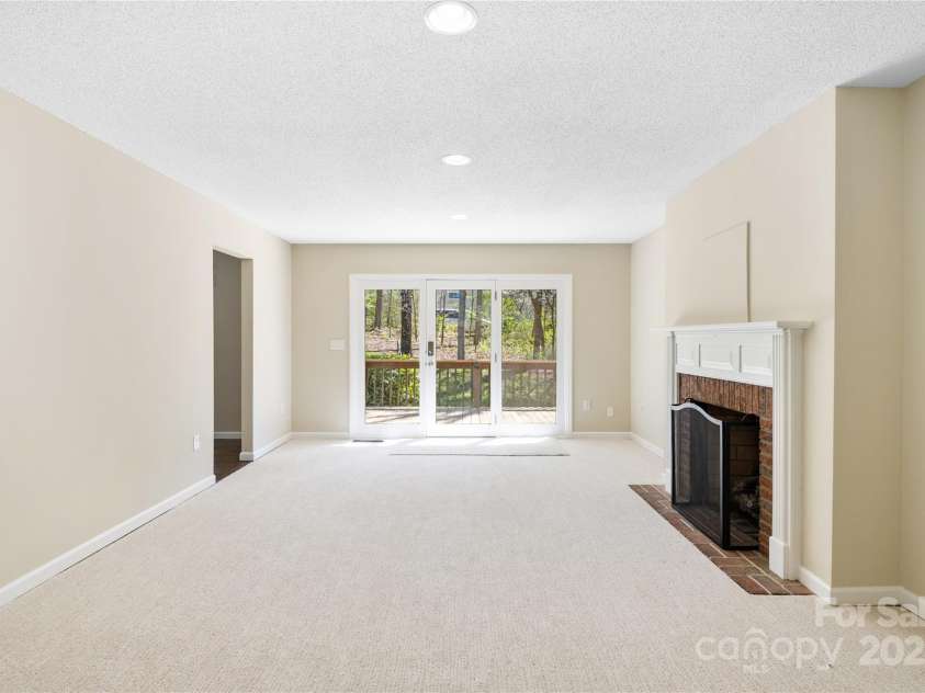151 Canaan Drive, Candler, NC 28715.  MLS# CAR4248750, YatesRealty ID 8828. 