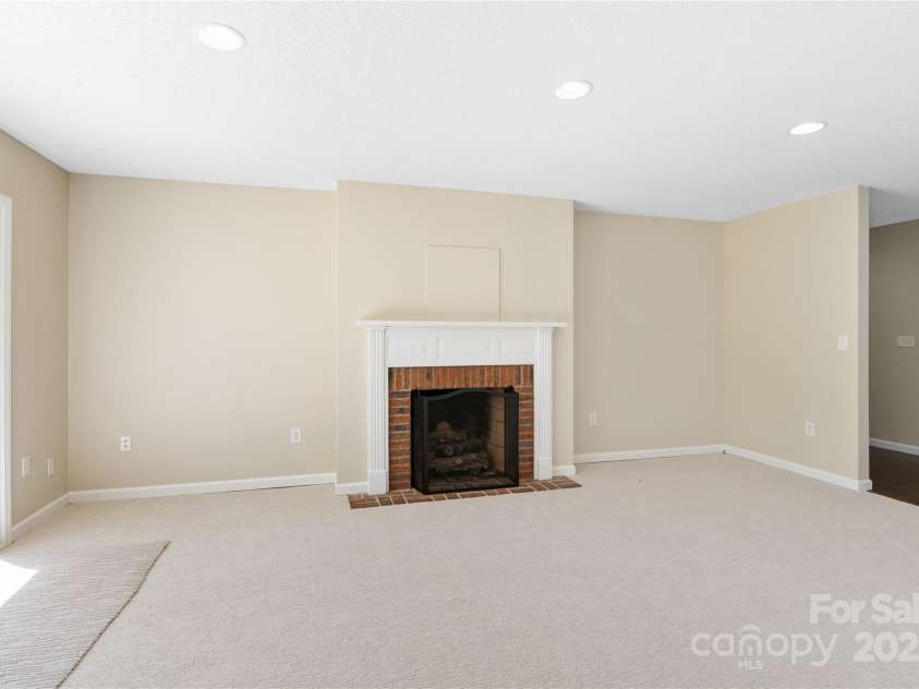 151 Canaan Drive, Candler, NC 28715.  MLS# CAR4248750, YatesRealty ID 8828. 