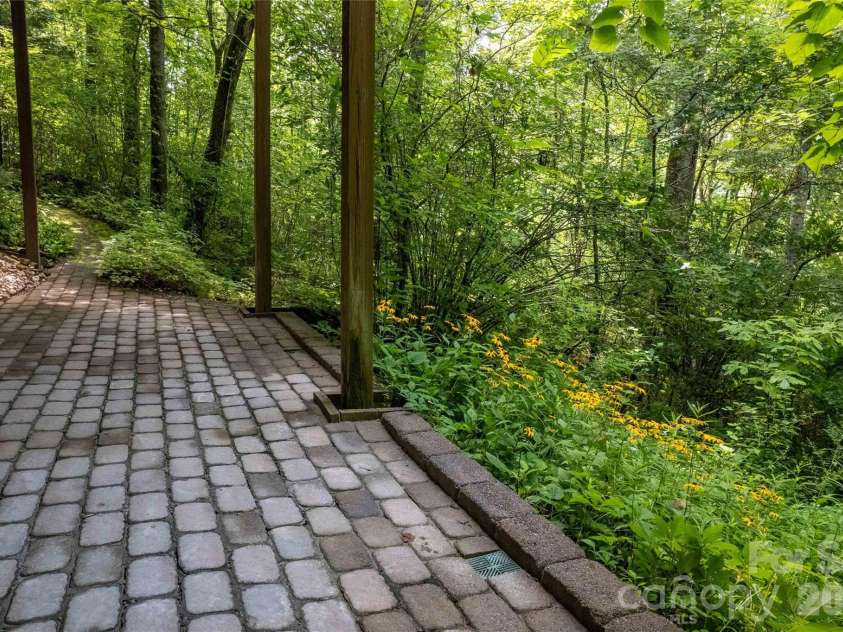 300 Sweet Birch Lane, Tuckasegee, NC 28783.  MLS# CAR4289409, YatesRealty ID 8829. 
