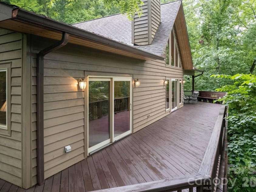 300 Sweet Birch Lane, Tuckasegee, NC 28783.  MLS# CAR4289409, YatesRealty ID 8829. 