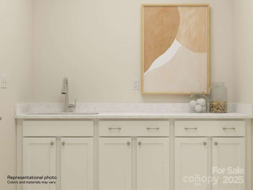 4134 Camden Glen Road, Lancaster, SC 29720.  MLS# CAR4227945, YatesRealty ID 8829. Laundry