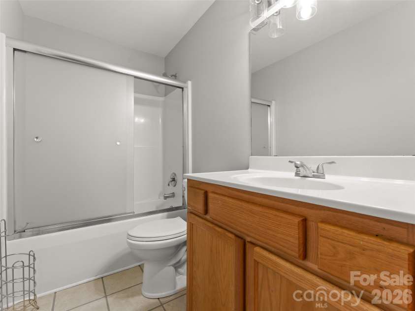 13 Castle Street, Asheville, NC 28803.  MLS# CAR4370970, YatesRealty ID 883. 
