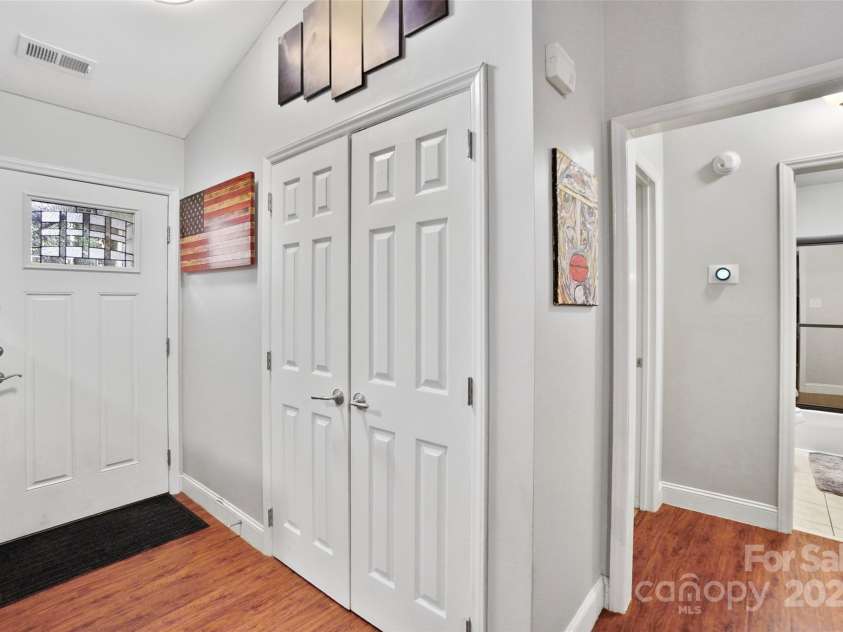 8018 Maxwelton Drive, Huntersville, NC 28078.  MLS# CAR4172531, YatesRealty ID 883. 