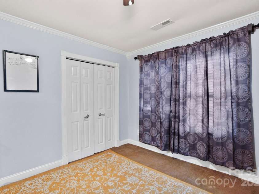 8018 Maxwelton Drive, Huntersville, NC 28078.  MLS# CAR4172531, YatesRealty ID 883. 