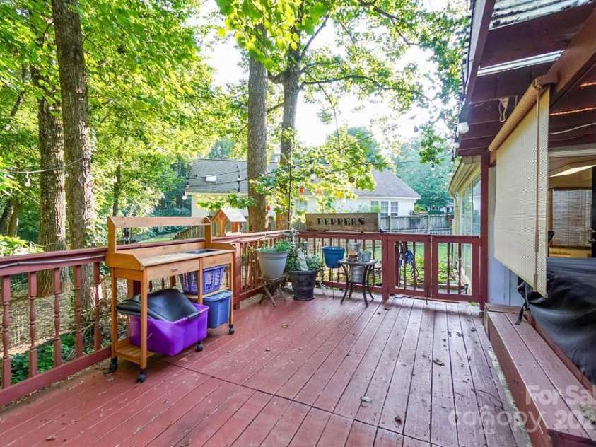 8018 Maxwelton Drive, Huntersville, NC 28078.  MLS# CAR4172531, YatesRealty ID 883. 