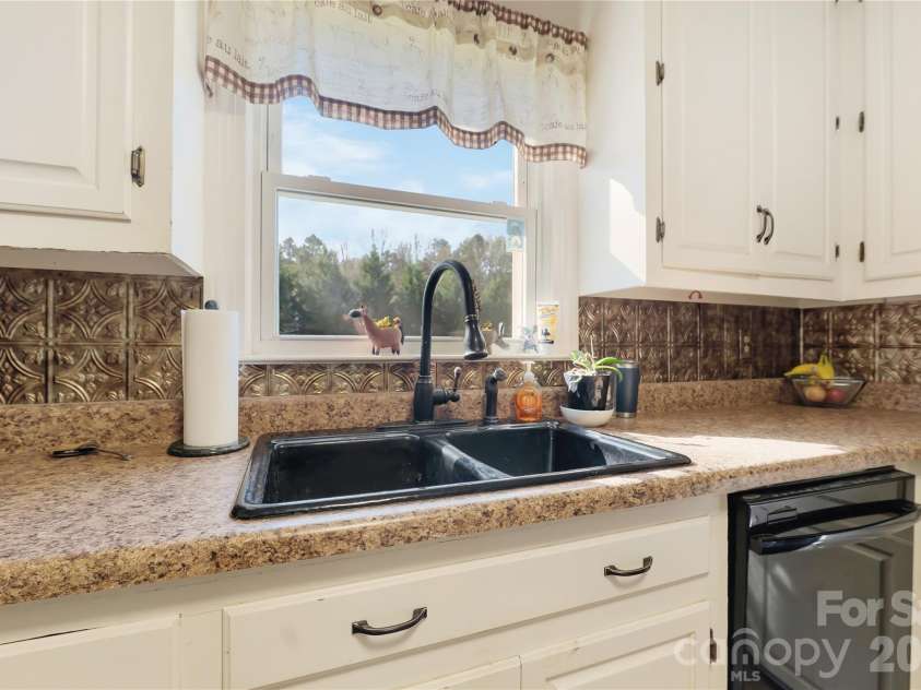 6268 Long Island Road, Catawba, NC 28609.  MLS# CAR4356585, YatesRealty ID 8831. 