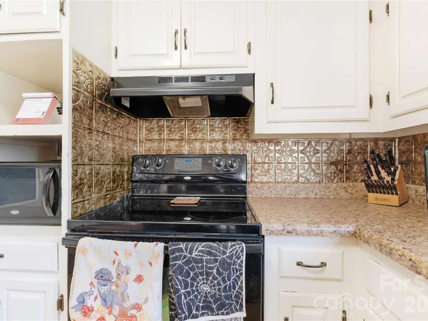 6268 Long Island Road, Catawba, NC 28609.  MLS# CAR4356585, YatesRealty ID 8831. 
