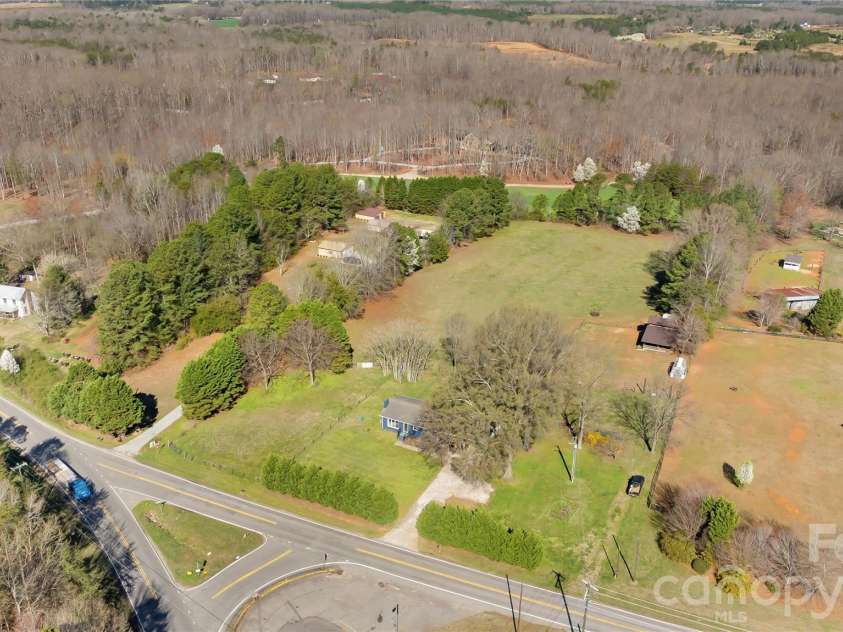 6268 Long Island Road, Catawba, NC 28609.  MLS# CAR4356585, YatesRealty ID 8831. 