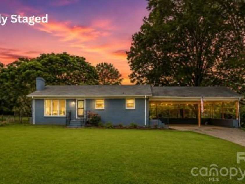 6268 Long Island Road, Catawba, NC 28609.  MLS# CAR4413837, YatesRealty ID 8831. 