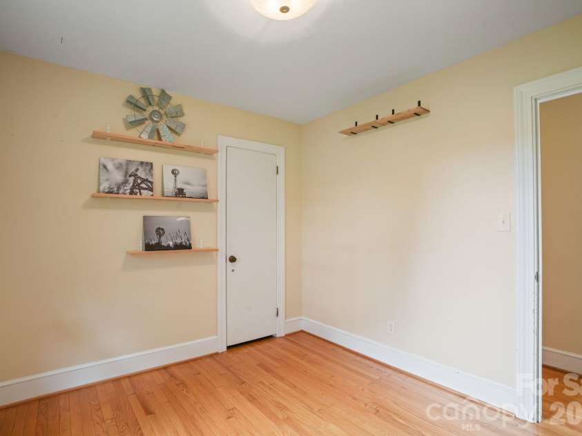 6268 Long Island Road, Catawba, NC 28609.  MLS# CAR4413837, YatesRealty ID 8831. 