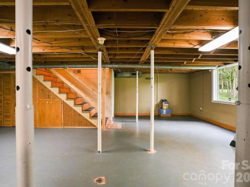 6268 Long Island Road, Catawba, NC 28609.  MLS# CAR4413837, YatesRealty ID 8831. 