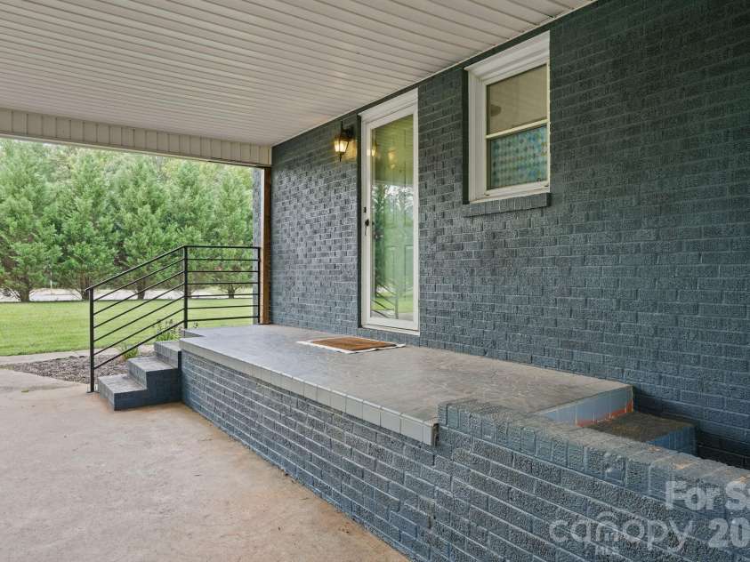 6268 Long Island Road, Catawba, NC 28609.  MLS# CAR4413837, YatesRealty ID 8831. 