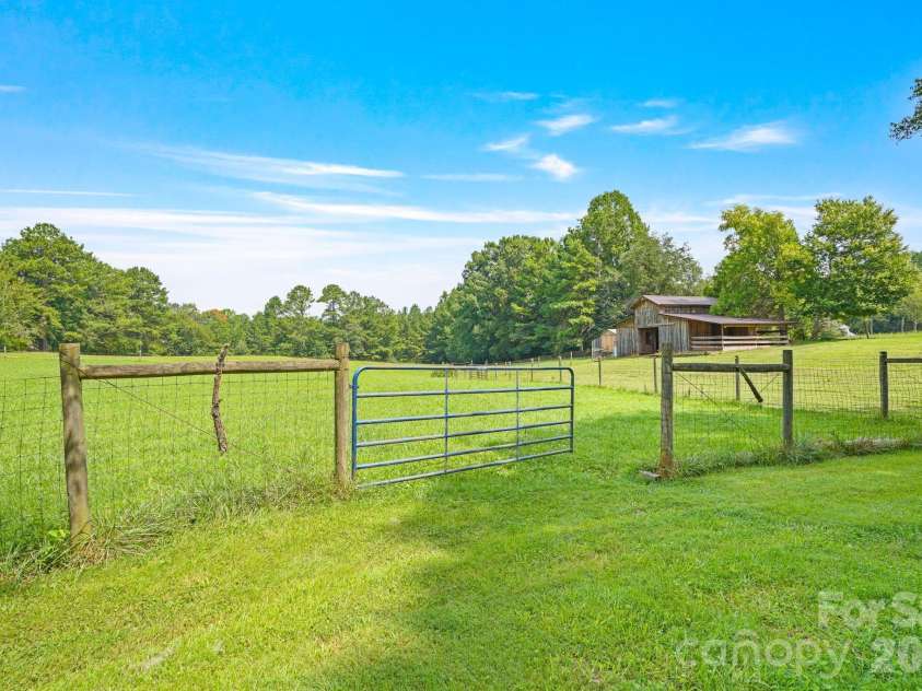 6268 Long Island Road, Catawba, NC 28609.  MLS# CAR4413837, YatesRealty ID 8831. 