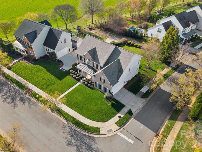16723 Hugh Torance Parkway, Huntersville, NC 28078.  MLS# CAR4359347, YatesRealty ID 8832. 