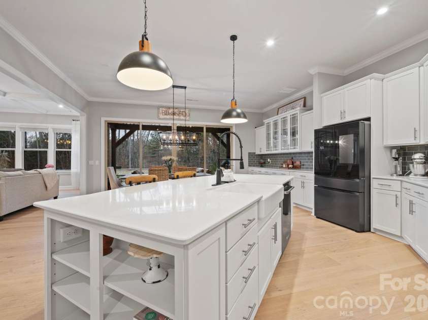 5691 Regal Way, Fort Mill, SC 29707.  MLS# CAR4350002, YatesRealty ID 8833. 